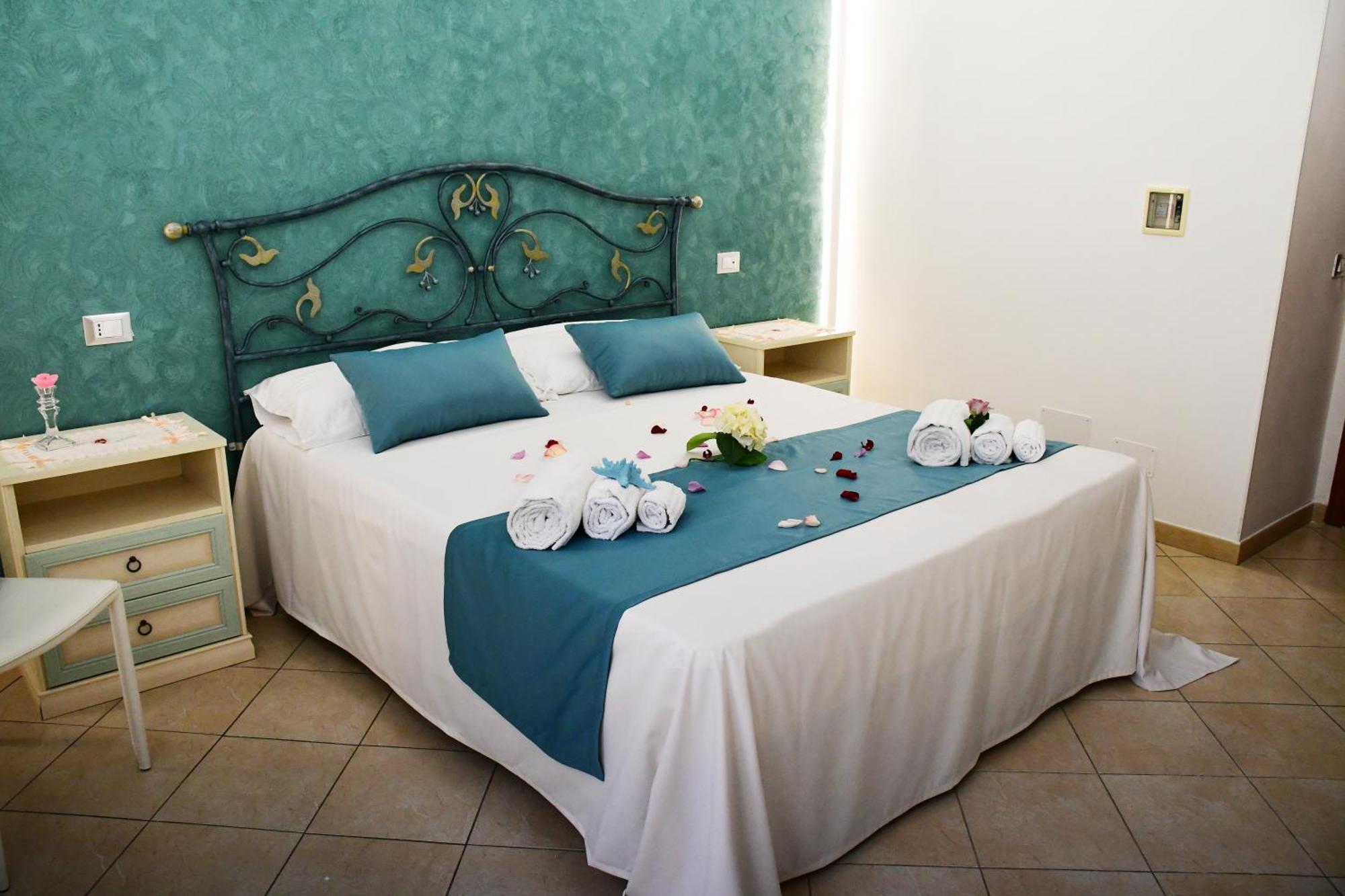 B&B Le Ortensie San Vito Lo Capo Exteriör bild